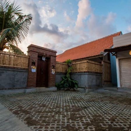 Devan Guest House Canggu Εξωτερικό φωτογραφία